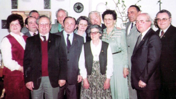 Gruppenbild zur 25-Jahrfeier des Ortsvereins Ottobeuren 1983