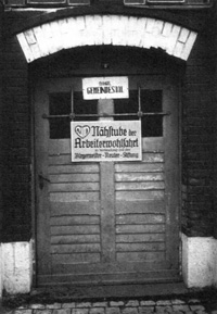 Eingang zur Naehstube Neuburg 1953
